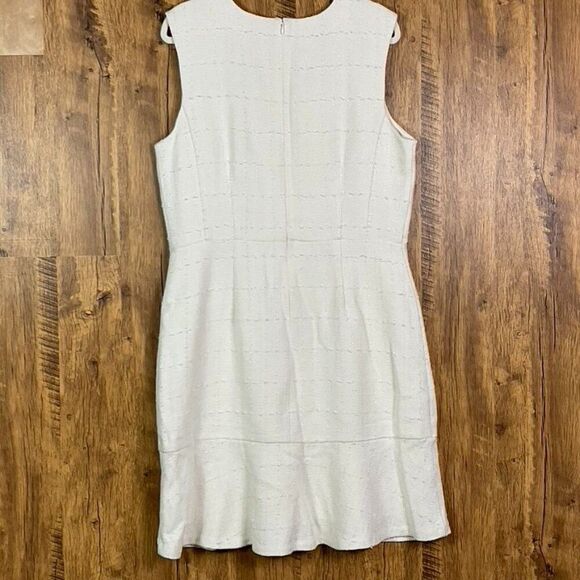 NWT Ann Taylor Tweed Flounce Shift Dress, size 14, lined, zips down the back - Picture 7 of 15